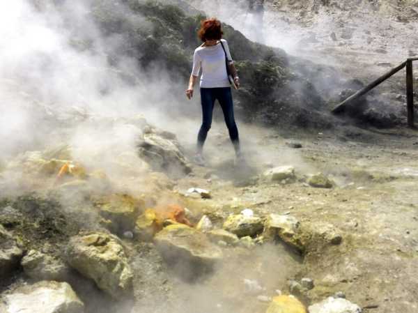 Ιταλία: Νέα προειδοποίηση για την ηφαιστειακή δραστηριότητα στη περιοχή της Νάπολης