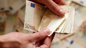 Αδ. Γεωργιάδης: Εφικτή η αύξηση του μέσου μισθού στα 1.500 ευρώ στο τέλος της τετραετίας