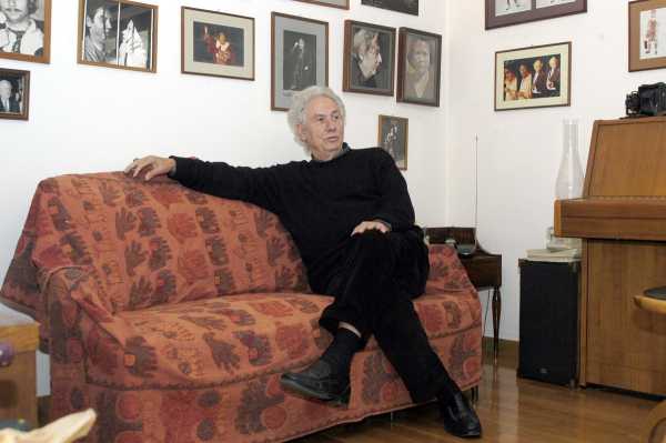 Σήμερα η κηδεία του Γιώργου Μιχαλακόπουλου στο Α’ Νεκροταφείο Αθηνών