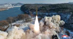 Βόρεια Κορέα: Η επόμενη γενιά πολυηχητικών πυραύλων-Μέχρι πού μπορούν να φτάσουν