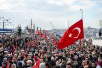 Μεγάλη συγκέντρωση υπέρ των Παλαιστινίων στην Κωνσταντινούπολη με συμμετοχή των παιδιών και των γαμπρών του Ερντογάν