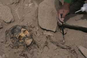 Περού: Στο “φως” μούμια ηλικίας περίπου 3.000 ετών