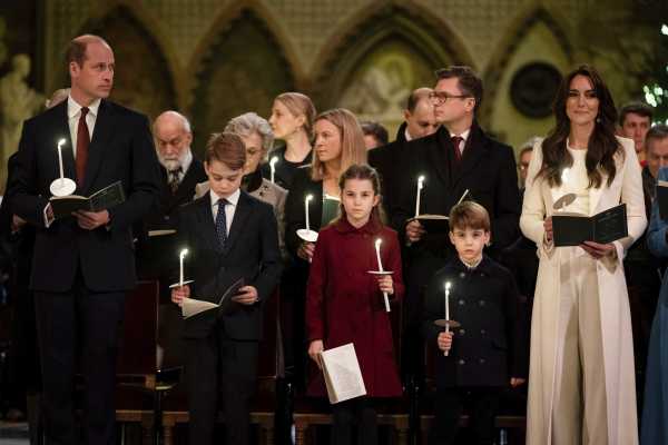 Βρετανία: Νέα φωτογραφία με τα παιδιά τους δημοσίευσαν ο Ουίλιαμ και η Κέιτ για την ημέρα των Χριστουγέννων