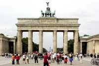 Ευρώπη: Αγανακτισμένοι με τους τουρίστες στους δημοφιλείς προορισμούς – Αναζητούν «ποιοτικό τουρισμό»