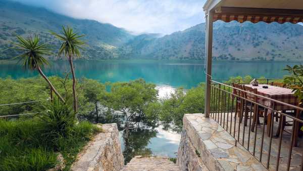 Λίμνη Κουρνά: Ο υδάτινος παράδεισος στα Χανιά - Ιδανικός προορισμός για το Πάσχα