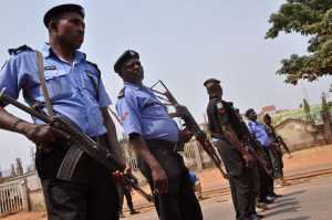 Νιγηρία: Έφοδος της αστυνομίας και σύλληψη 67 ανθρώπων στην διάρκεια τέλεσης γάμου ομοφυλοφίλων