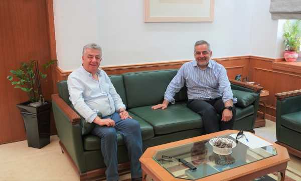 Συνάντηση Περιφερειάρχη Κρήτης με τον Δήμαρχο Οροπεδίου Λασιθίου