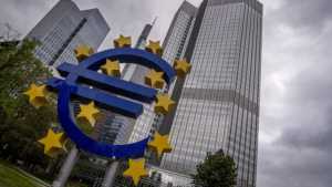 Η Ευρωπαϊκή Κεντρική Τράπεζα άφησε αμετάβλητα τα επιτόκια