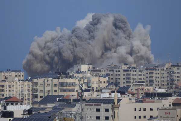 Πληθαίνουν τα σενάρια για χερσαία επέμβαση του Ισραήλ – 300.000 στρατιώτες γύρω από τη Λωρίδα της Γάζας