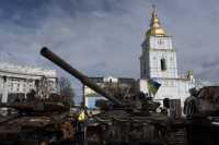 «Handelsblat»: Χωρίς υλική υποστήριξη από τη Δύση, η Ουκρανία δεν θα μπορέσει να σταθεί απέναντι στη Ρωσία 