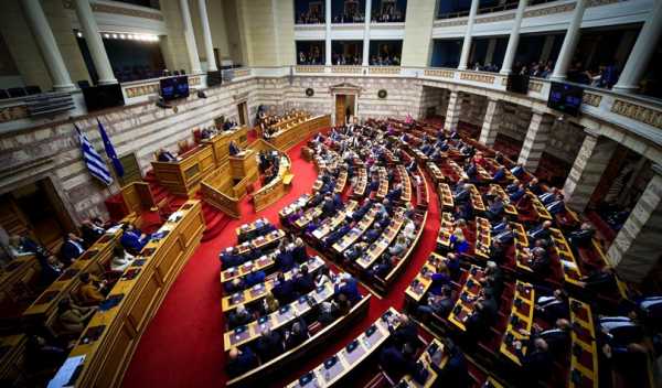 Νομοσχέδιο ομόφυλα ζευγάρια: Πως ψήφισαν οι βουλευτές της Κρήτης