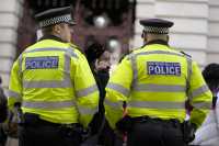 Βρετανία: Η Εθνική Εγκληματολογική Υπηρεσία προειδοποιεί τους εκπαιδευτικούς για αύξηση των κρουσμάτων «sextortion»