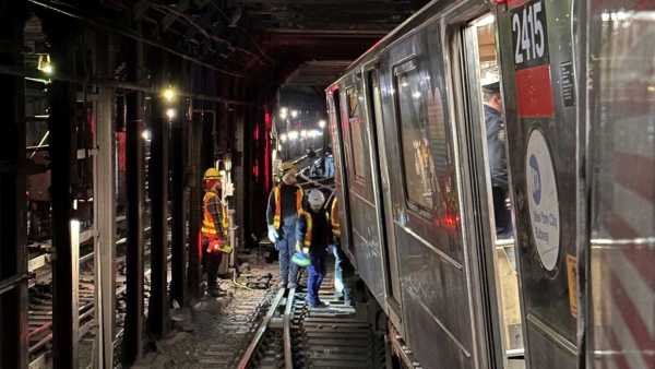 Νέα Υόρκη: Σύγκρουση συρμών του μετρό – 24 ελαφρά τραυματίες