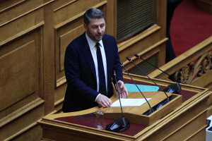 Βουλή – Ο Ν. Ανδρουλάκης κατέθεσε την πρόταση δυσπιστίας: Οι πρακτικές της κυβέρνησης έναντι του κράτους δικαίου προσβάλλουν τη χώρα