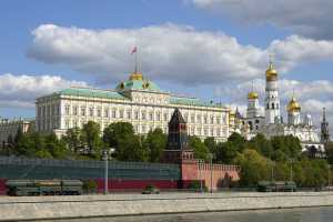 Ο ρωσικός λαός στηρίζει τον Πούτιν, λέει το Κρεμλίνο – Δεν αποκλείει τη δημιουργία μιας «ουδέτερης ζώνης» σε ουκρανικά εδάφη η Μόσχα