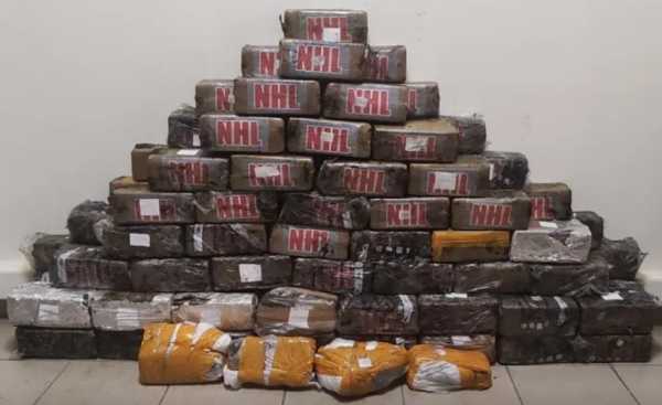 Θεσσαλονίκη: Διακοπή στη δίκη των 5 Βρετανών για τα 300 κιλά κοκαΐνης