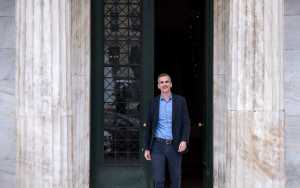 Το μήνυμα αποχαιρετισμού του Κώστα Μπακογιάννη στους Αθηναίους: Παραδίδω τη διοίκηση του δήμου, δεν αφήνω την Αθήνα